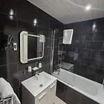 Hipotel Belgrand Edith Piaf Paříž