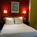 Hotel Hipotel Belgrand Edith Piaf