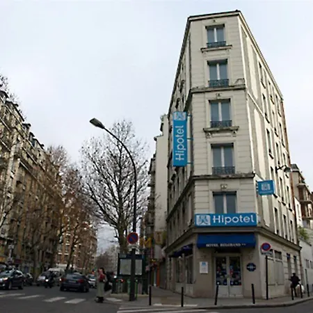 Hipotel Belgrand Edith Piaf 3*