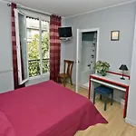 Szálloda Hipotel Belgrand Edith Piaf 3*