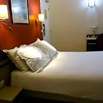 Hipotel Belgrand Edith Piaf Szálloda