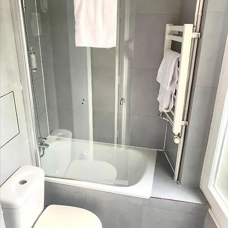 Hipotel Belgrand Mairie Du 20eme Hotel Paris