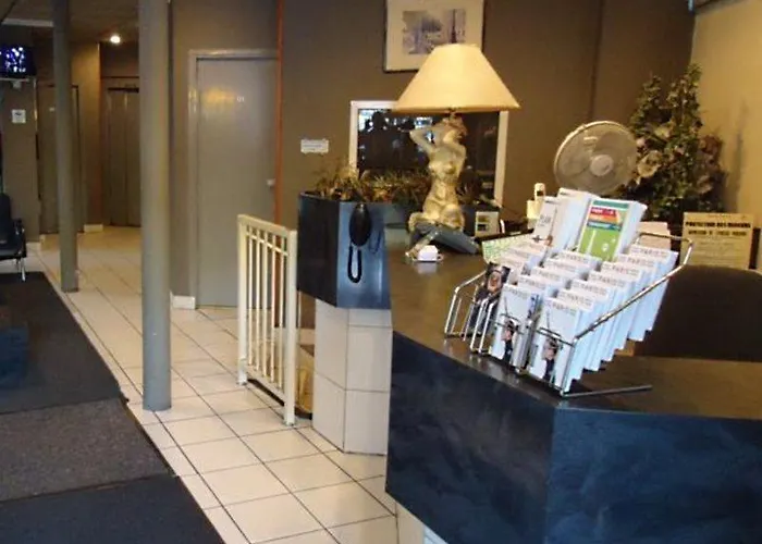 Hotell Hipotel Belgrand Edith Piaf
