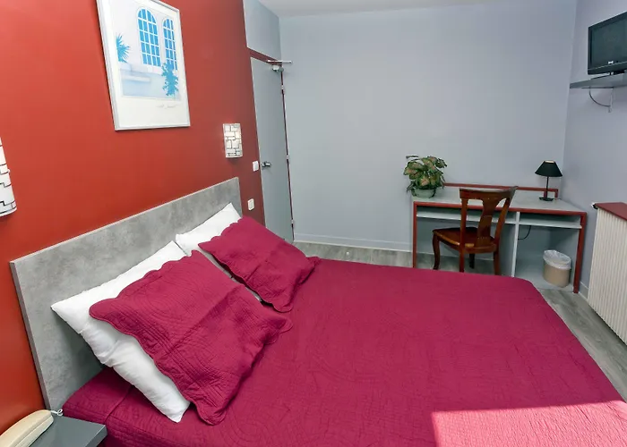 Hotell Hipotel Belgrand Edith Piaf