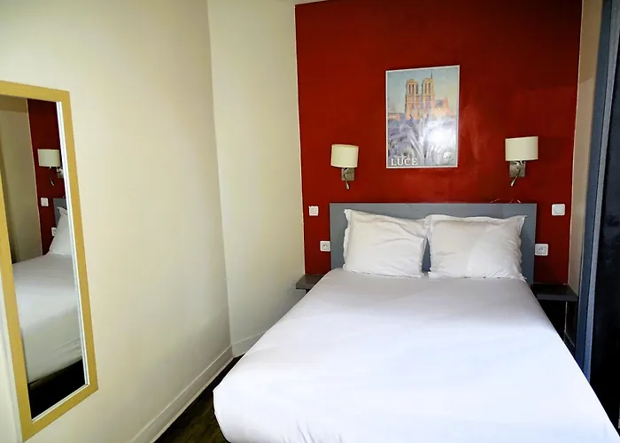 Hipotel Belgrand Edith Piaf Hotel 3*