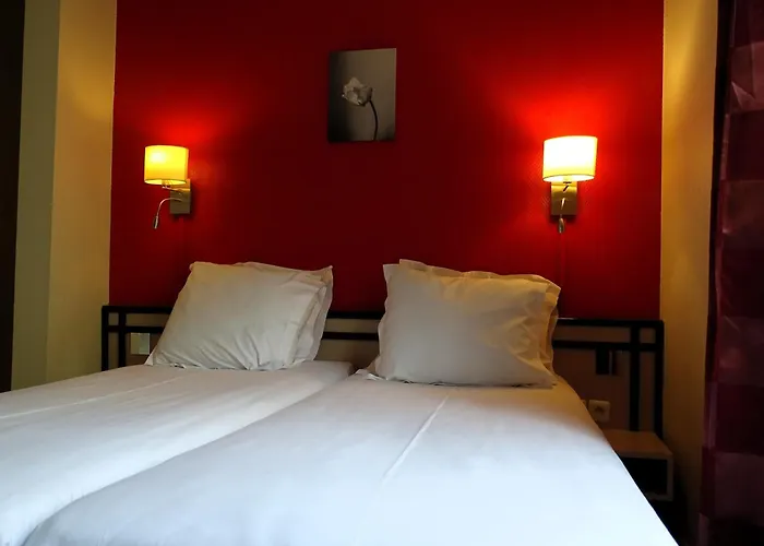 Hipotel Belgrand Edith Piaf Hotell 3*