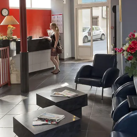 Hipotel Belgrand Edith Piaf 3* Paris