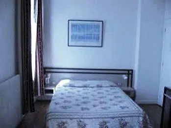 Hipotel Belgrand Mairie Du 20eme Hotel Paris