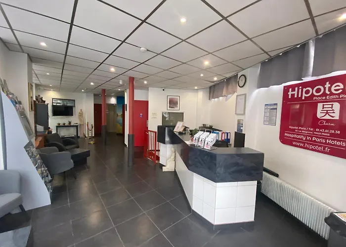 Hipotel Belgrand Edith Piaf 3*