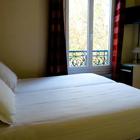Hotel Hipotel Belgrand Edith Piaf 3*